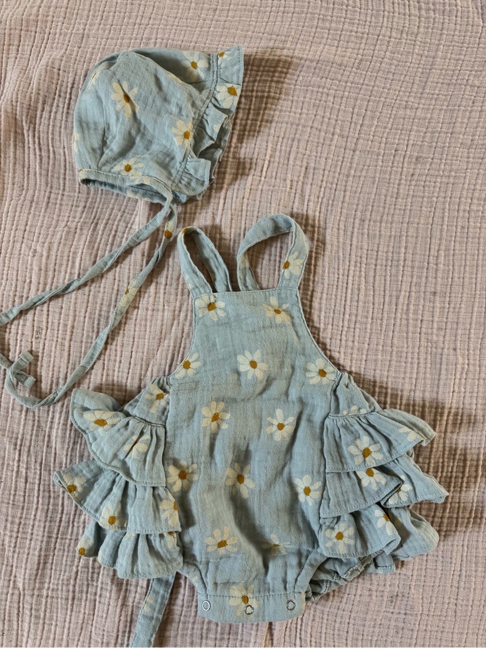 Daisy Print Baby Ruffle Romper with Matching Bonnet - Light Blue